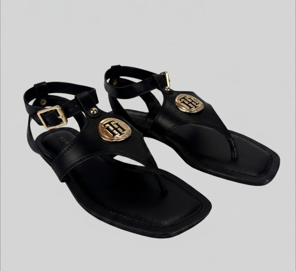 New Woman's Tommy Hilfiger Sandals Jahda Sling Back SZ 8.5 Black Gold Thong Flat